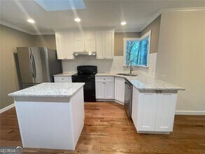 645 Mt Victoria Pl in Alpharetta, GA - Building Photo - Building Photo