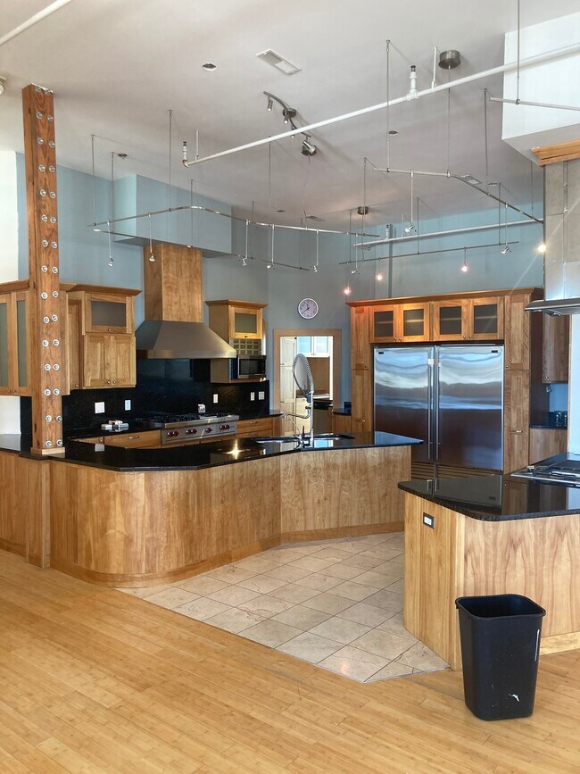 4500 Olive St in St. Louis, MO - Building Photo - Building Photo