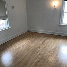 3836 N Maryland Ave, Unit Upper in Shorewood, WI - Building Photo - Building Photo