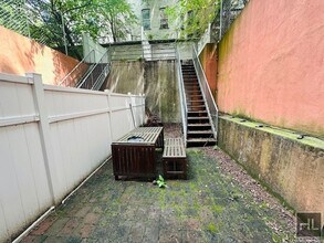 Luxury 1 Bedroom Duplex with Private Outdo in New York, NY - Building Photo - Building Photo