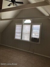 2005 Woodbourne Ave in Louisville, KY - Building Photo - Building Photo