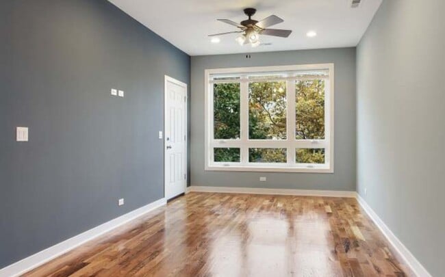 55 N Menard Ave in Chicago, IL - Building Photo - Building Photo