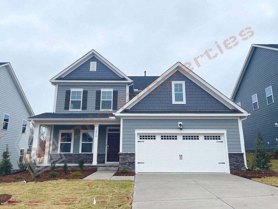 1016 Cassa Clubhouse Wy in Knightdale, NC - Building Photo