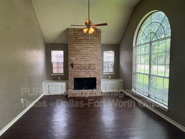 1404 Straus Rd in Cedar Hill, TX - Building Photo - Building Photo