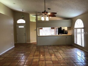 11019 Bentwood Ct in New Port Richey, FL - Building Photo - Building Photo