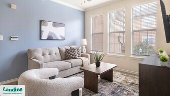 8989 West Rd in Houston, TX - Building Photo