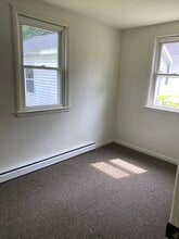 126 Michigan Ave in Plainwell, MI - Building Photo - Building Photo