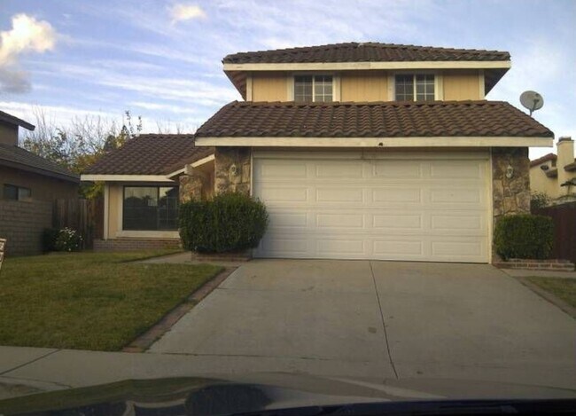 17262 Cerritos St in Fontana, CA - Building Photo - Building Photo