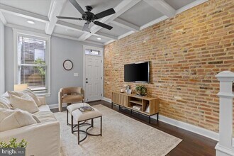 616 Hyson St in Baltimore, MD - Foto de edificio - Building Photo