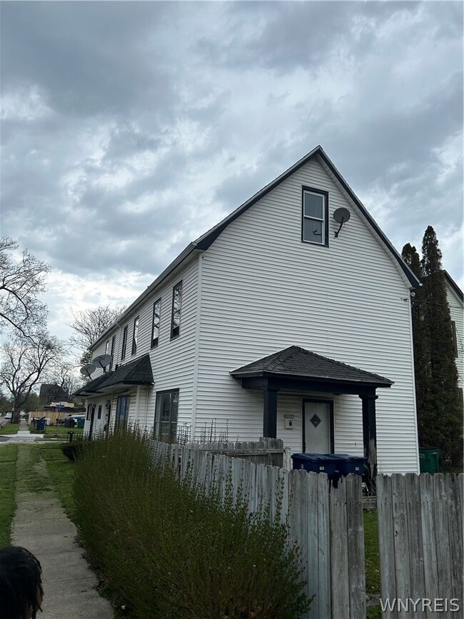 3 Hurlock Ave in Buffalo, NY - Building Photo - Building Photo