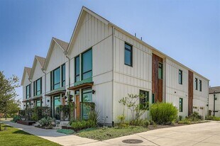2513 Philomena St in Austin, TX - Building Photo