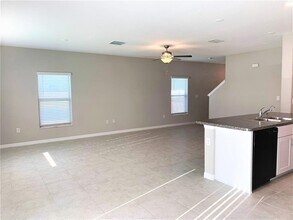 4412 Summer Savory St in Tampa, FL - Building Photo - Building Photo