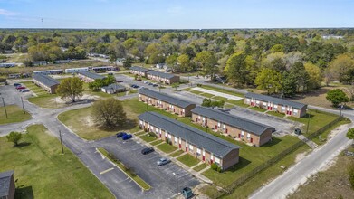 Sunflower Residences in Dillon, SC - Building Photo - Building Photo