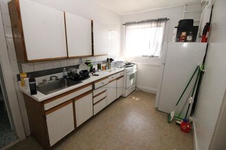 1706 Commonwealth Avenue-Unit -GNC3 in Boston, MA - Building Photo - Building Photo