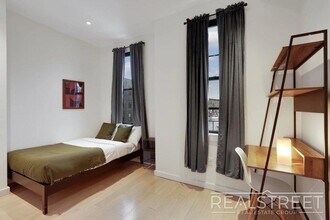 Spacious Bushwick 6BR with Open Kitchen, Laundry & Roof Deck in Brooklyn, NY - Building Photo - Building Photo