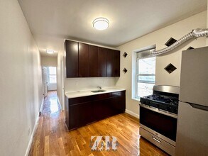 236 New York Ave in Brooklyn, NY - Building Photo - Building Photo
