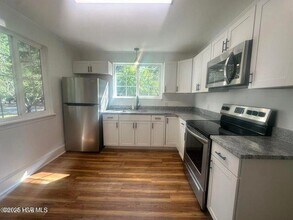 360 W Wisconsin Ave in Southern Pines, NC - Building Photo - Building Photo