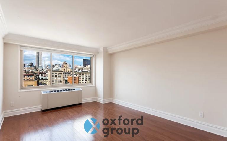 52 E 14th St in New York, NY - Building Photo