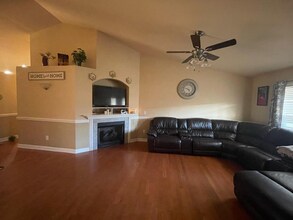 879 Vandenburg Dr in Boiling Springs, SC - Building Photo - Building Photo