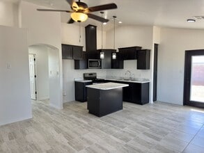 3781 Santa Rosalina LN in San Luis, AZ - Building Photo - Building Photo