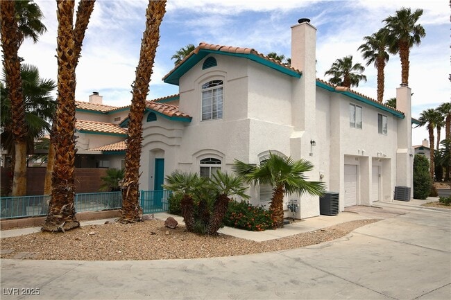 5012 Starfinder Ave in Las Vegas, NV - Building Photo - Building Photo