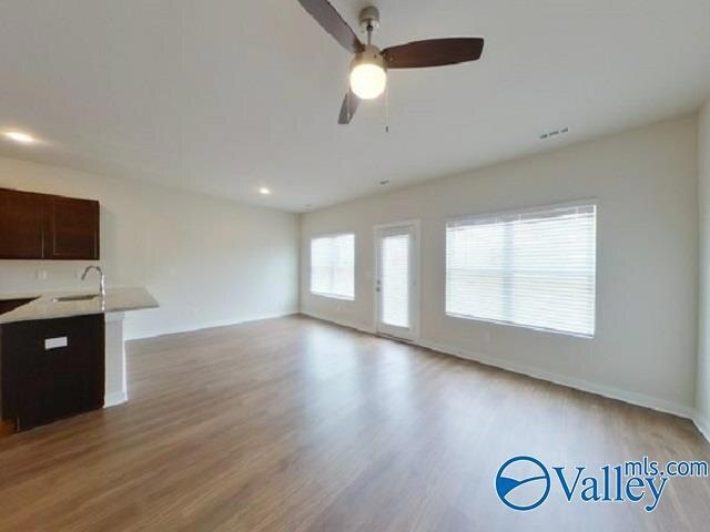 7219 Chatfield Wy NW in Huntsville, AL - Foto de edificio - Building Photo