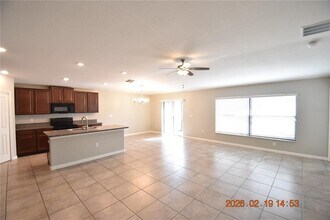 9610 Sage Creek Dr in Sun City Center, FL - Building Photo - Building Photo