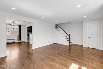 119 Manor Dr in Red Bank, NJ - Building Photo - Building Photo