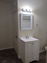 325 S Church St in Bowling Green, OH - Building Photo - Building Photo