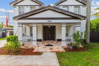 20235 SW 129th Ave in Miami, FL - Building Photo - Building Photo