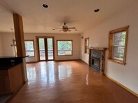 1513 Crystal Air Dr in South Lake Tahoe, CA - Building Photo - Building Photo