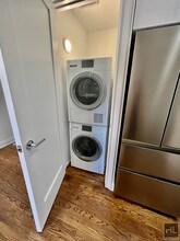 WEST 68 STREET in New York, NY - Foto de edificio - Building Photo