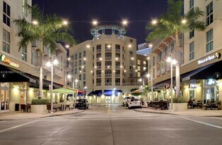 7280 SW 90th St in Miami, FL - Building Photo