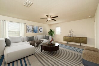 7206 Lazy Cyn in San Antonio, TX - Building Photo - Building Photo