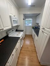 140 Newton St, Unit 1 in Boston, MA - Building Photo - Building Photo