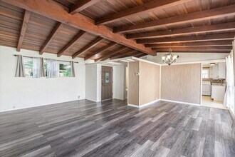 2036 Center Rd in Novato, CA - Building Photo - Building Photo