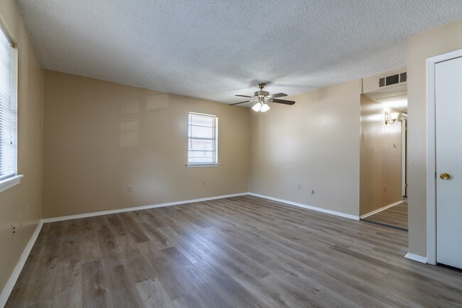 The Luxe Apartments in Jacksonville, AR - Foto de edificio - Interior Photo