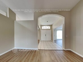 819 Reflections Loop E in Winter Haven, FL - Foto de edificio - Building Photo