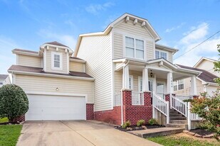 7854 Rainey Dr in Nashville, TN - Building Photo