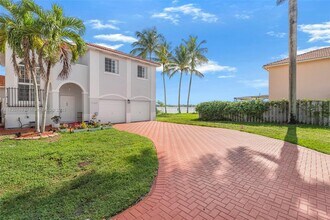 13649 SW 142nd Terrace in Miami, FL - Building Photo - Building Photo