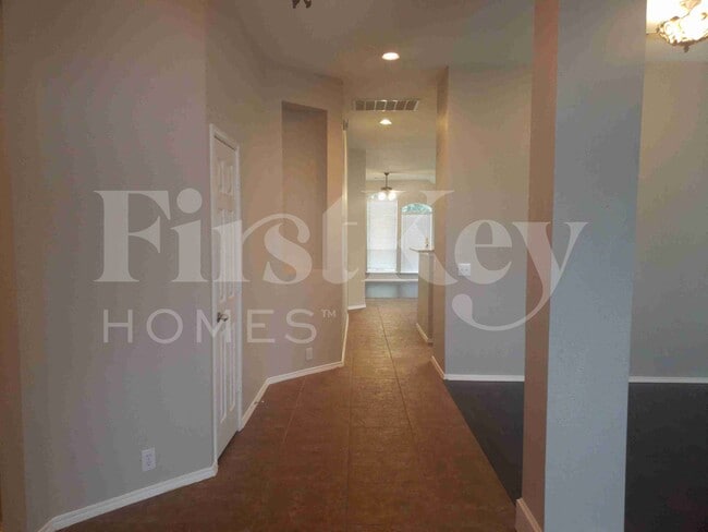 707 Geary Dr in Rockwall, TX - Building Photo - Building Photo