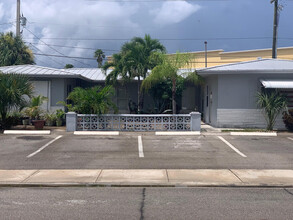 1019 SE 3rd St in Deerfield Beach, FL - Building Photo - Building Photo