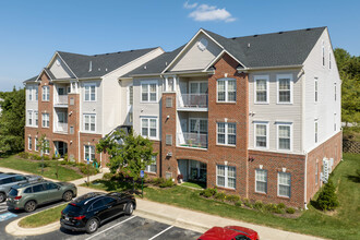 Chestnut Terrace in Odenton, MD - Foto de edificio - Building Photo