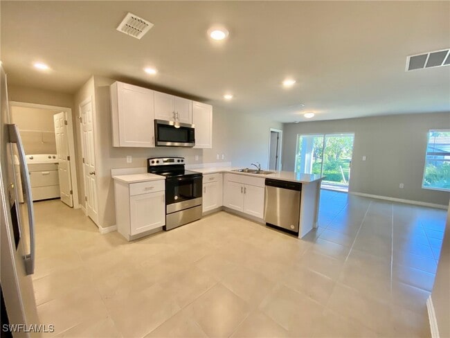 property at 19033 Bartow Blvd