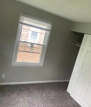 213 E 35th St in Davenport, IA - Building Photo - Building Photo