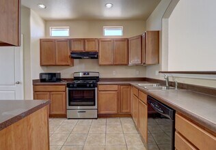 2484 Gila Bend Loop in Las Cruces, NM - Building Photo - Building Photo