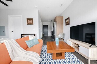 4625 Capitol Ave in Omaha, NE - Building Photo - Building Photo