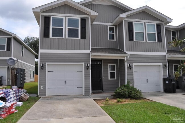 property at 6060 Royal Port Ct