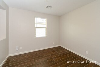 23118 N 178th Ln in Surprise, AZ - Foto de edificio - Building Photo