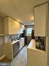 24 S Old Glebe Rd in Arlington, VA - Foto de edificio - Building Photo